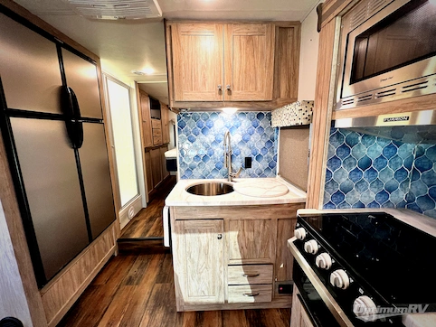 2019 Forest River Sunseeker 2860DS Ford RV Photo 3