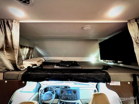 2019 Forest River Sunseeker 2860DS Ford RV Photo 2