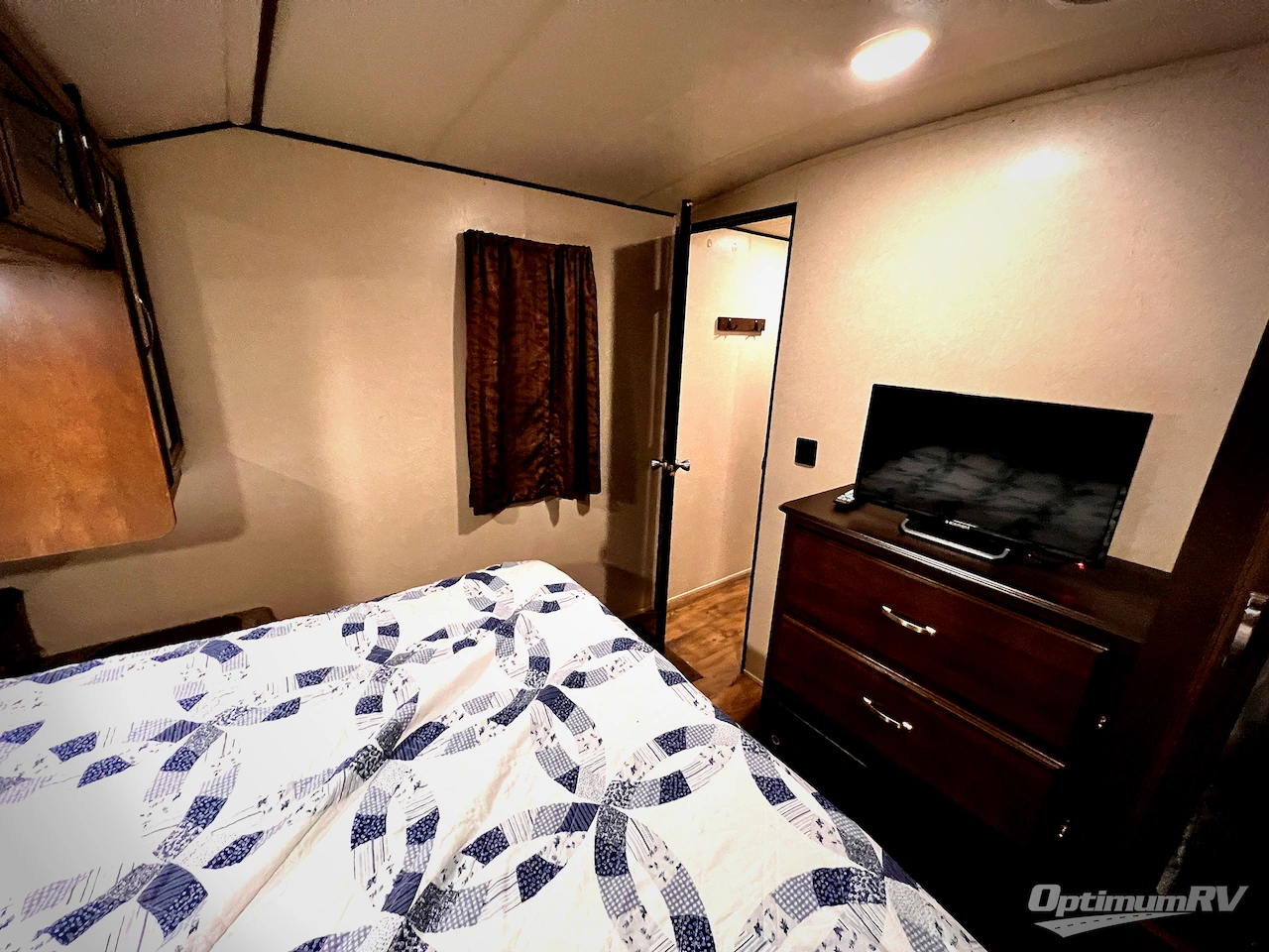 2017 Forest River Wildwood Heritage Glen 282RK Photo 36