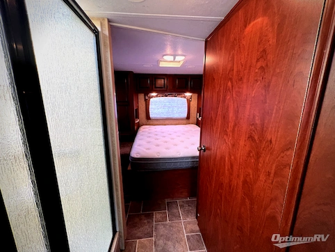 2012 Forest River Sunseeker 3100SS RV Photo 3