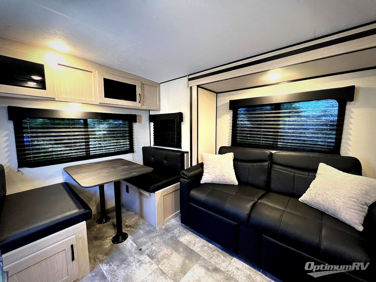 2022 Coachmen Apex Nano 213RDS Photo 7