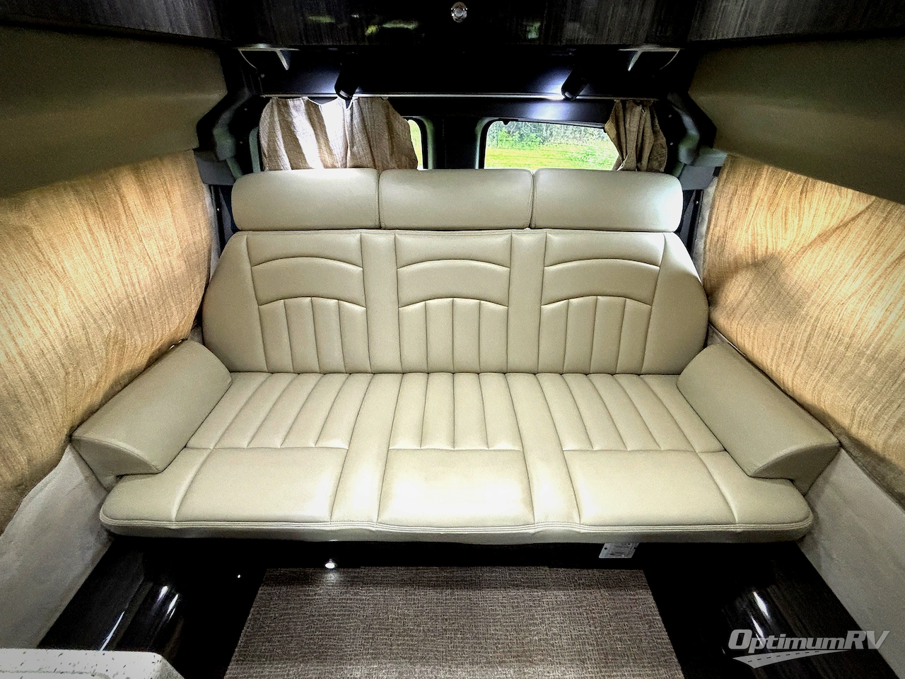 2010 Airstream Interstate Interstate Standard Photo 18