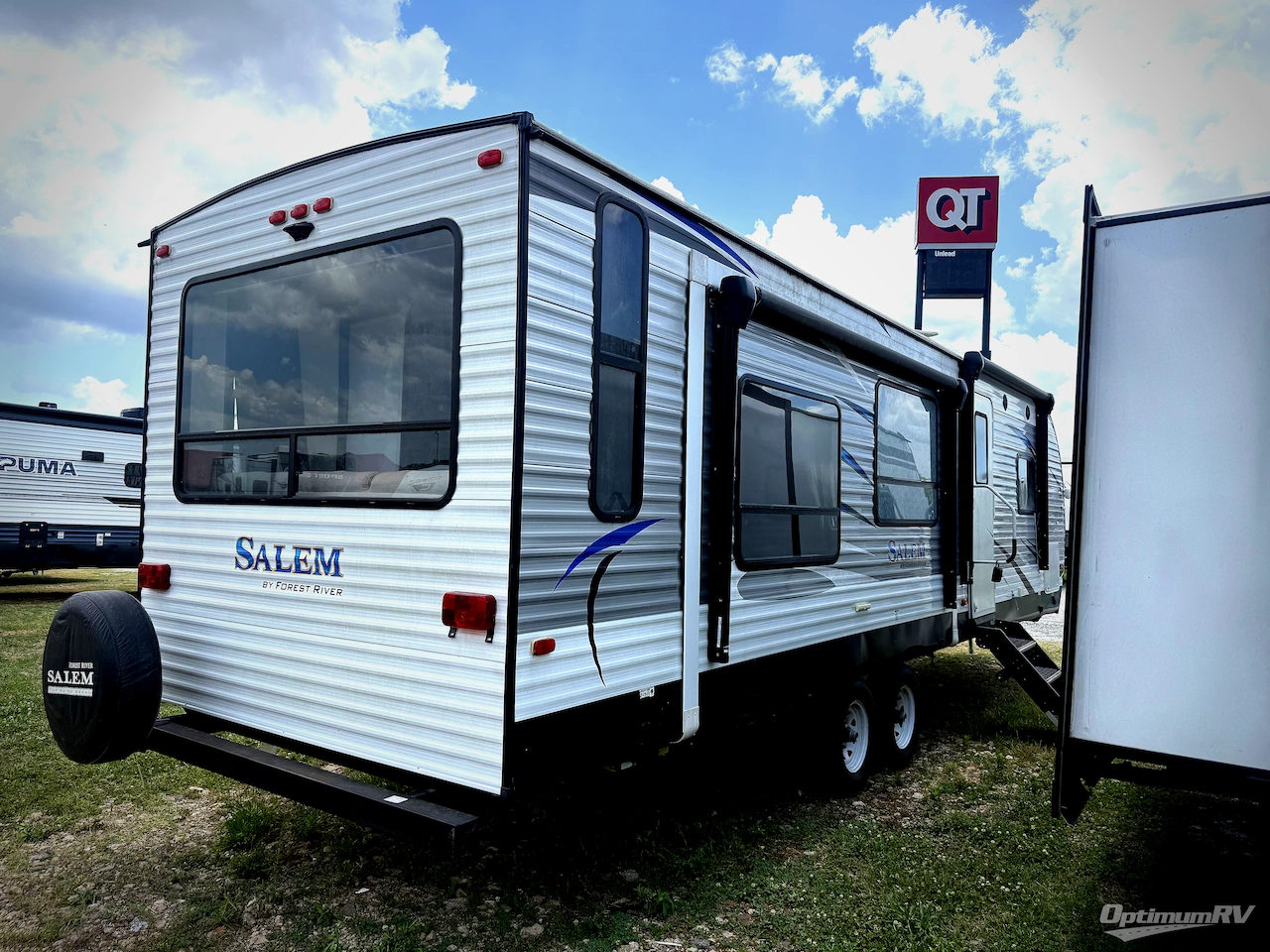 2019 Forest River Salem 27RE Photo 2