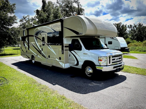 Used 2017 Thor Motor Coach Chateau 31W Featured Photo