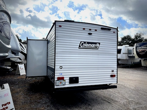 2025 Dutchmen Coleman 25B RV Photo 2