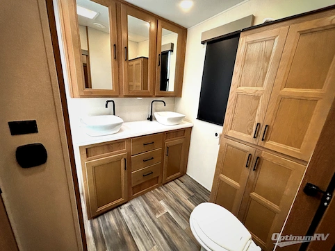 2022 Prime Time Sanibel 3802WB RV Photo 4