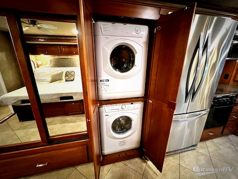 2015 Itasca Suncruiser 37F RV Photo 4