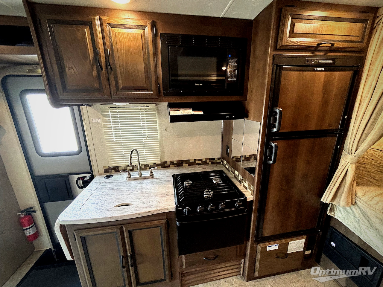 2018 Coachmen Prism 2150 CB Photo 12