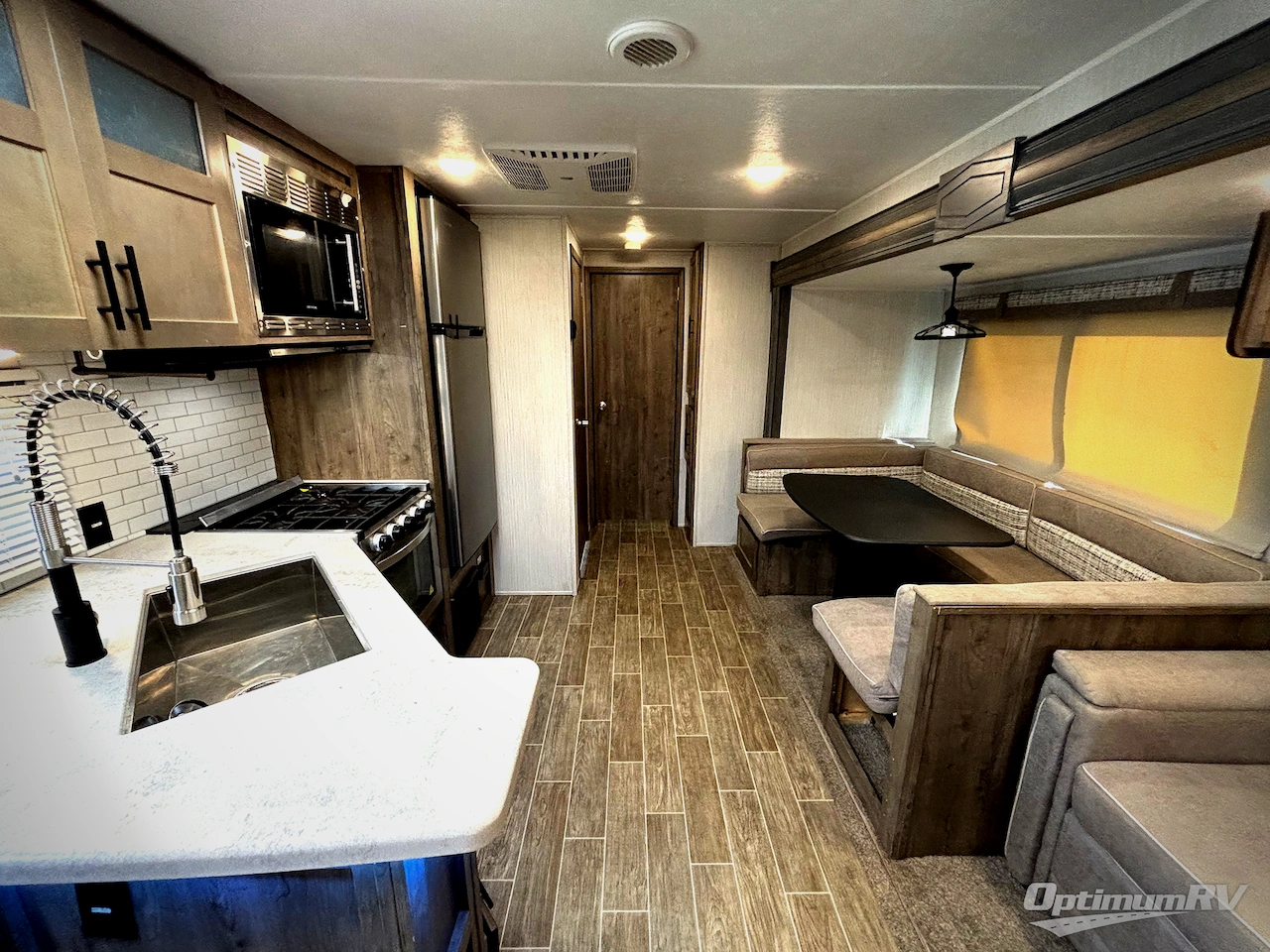 2021 Palomino Puma 32BHDB Photo 4