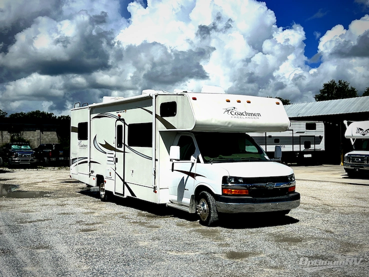 2014 Coachmen Freelander 28QB  Chevy 4500 RV Photo 1