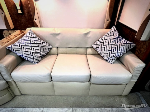 2012 Tiffin Allegro 34 TGA RV Photo 2