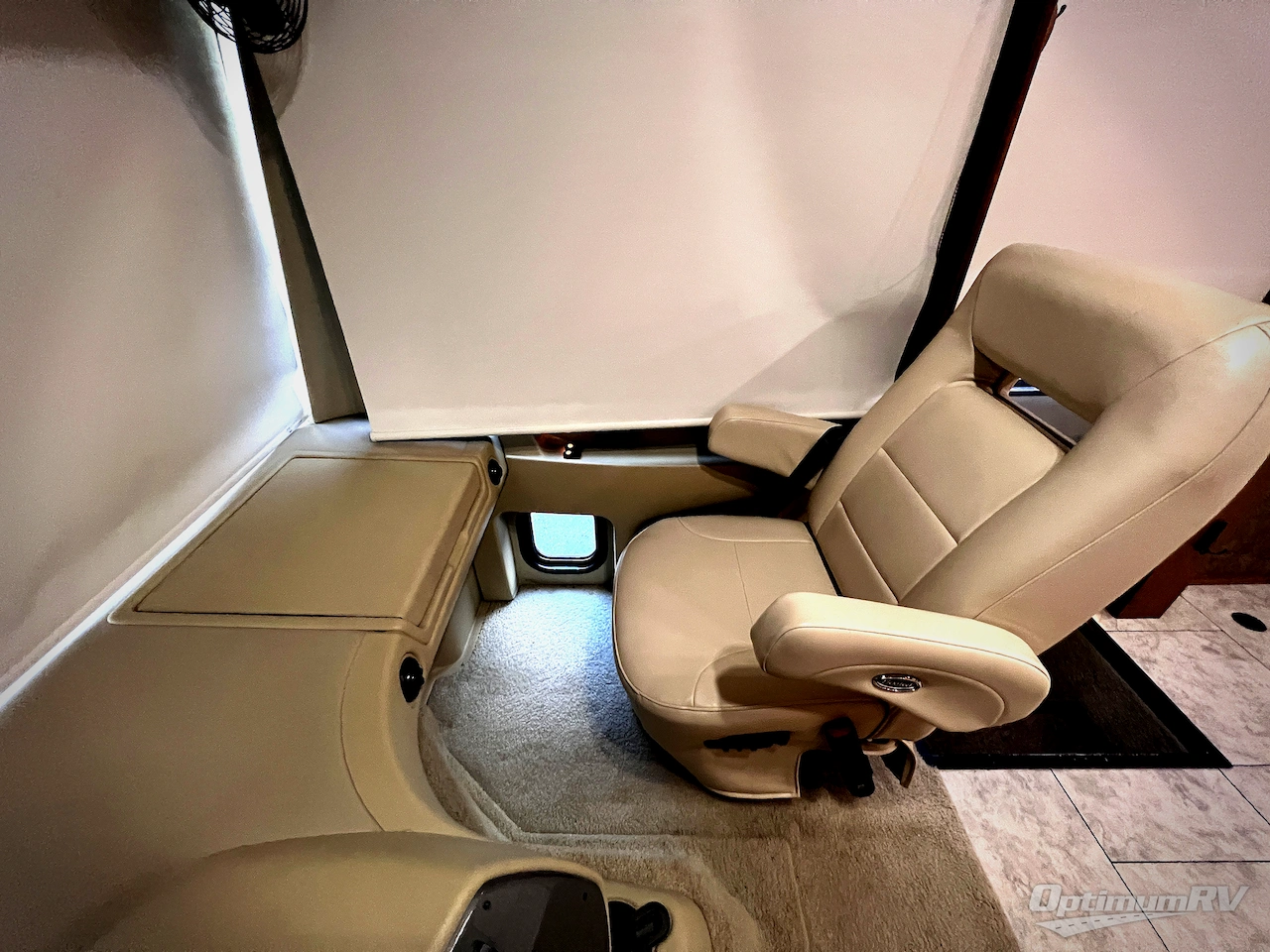 2012 Tiffin Allegro 34 TGA Photo 6