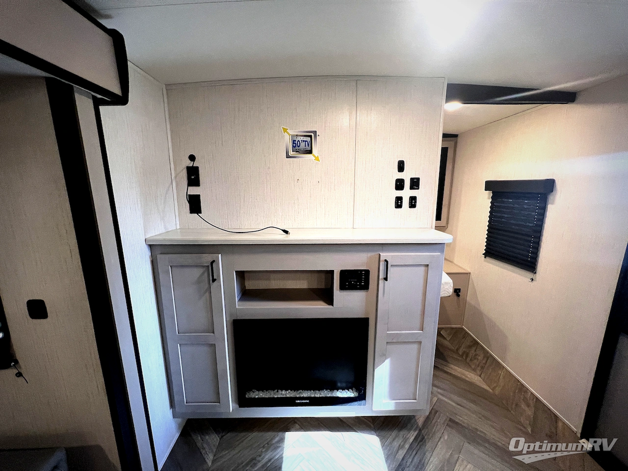 2023 Heartland Mallard 33 Photo 9