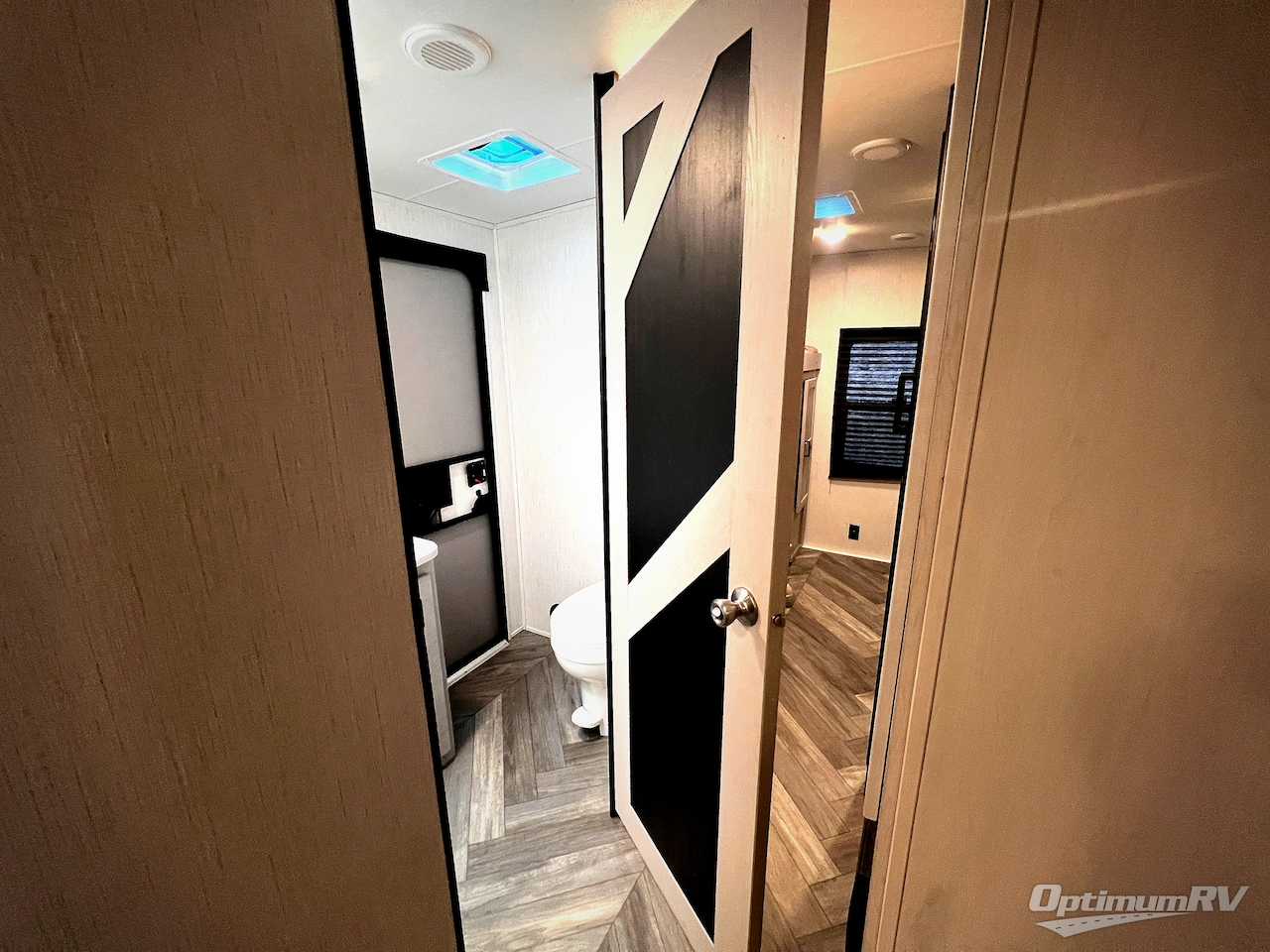 2023 Heartland Mallard 33 Photo 18