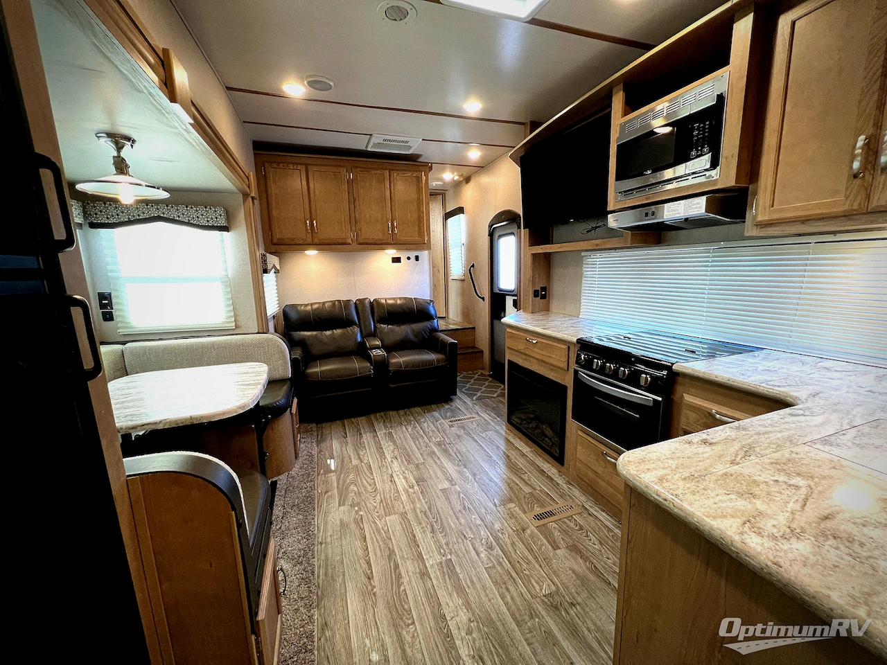 2020 Winnebago Towables Minnie Plus 29RBH Photo 4