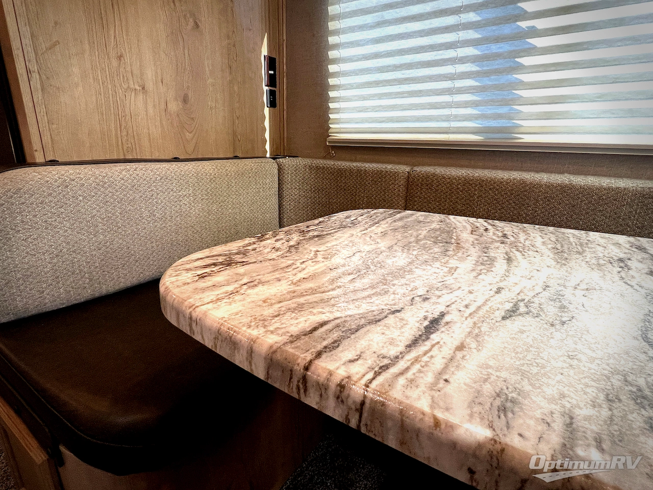 2020 Winnebago Towables Minnie Plus 29RBH Photo 24