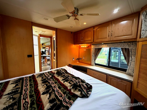 2006 National RV Tradewinds 40E RV Floorplan Photo
