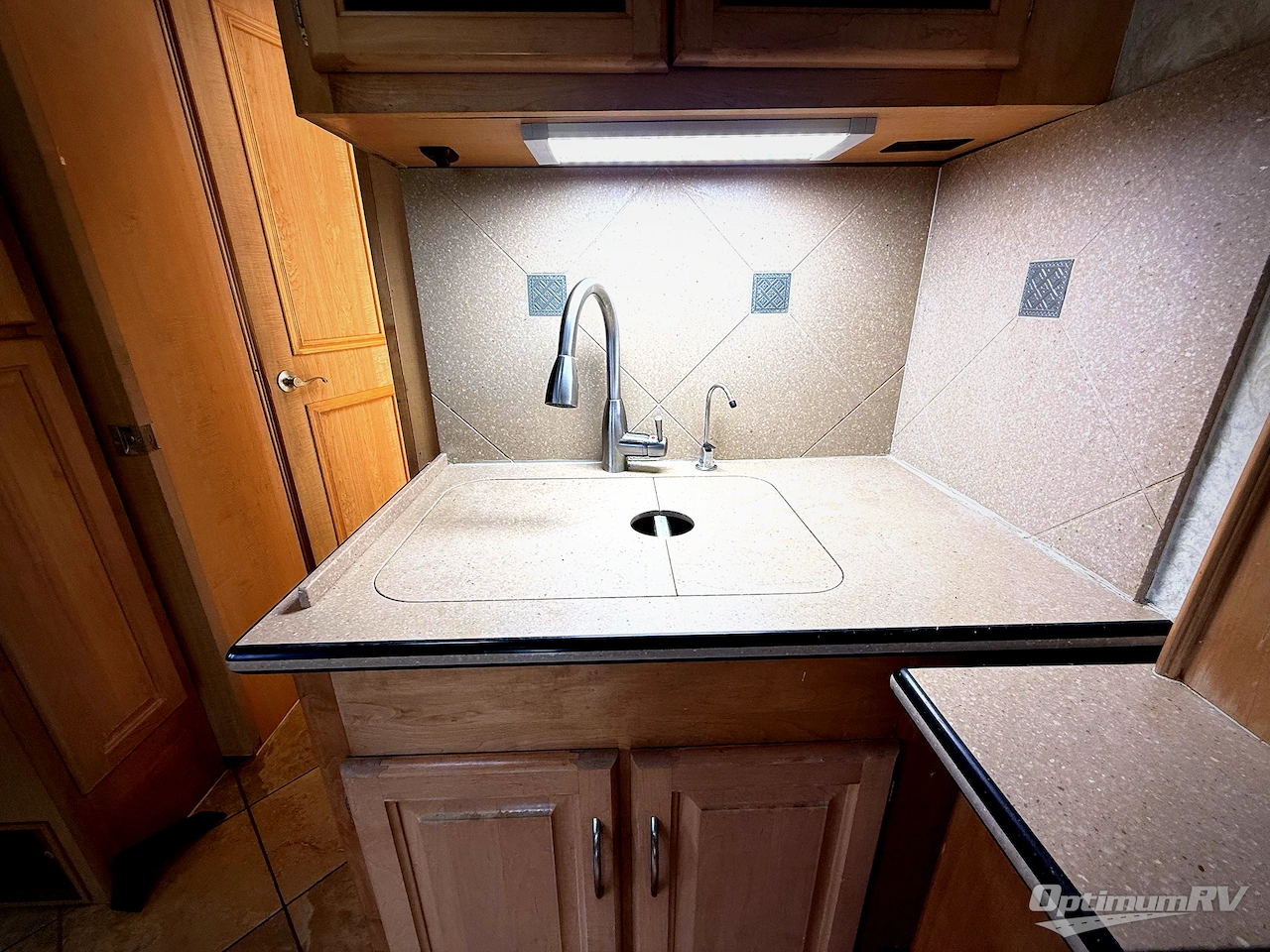 2006 National RV Tradewinds 40E Photo 18