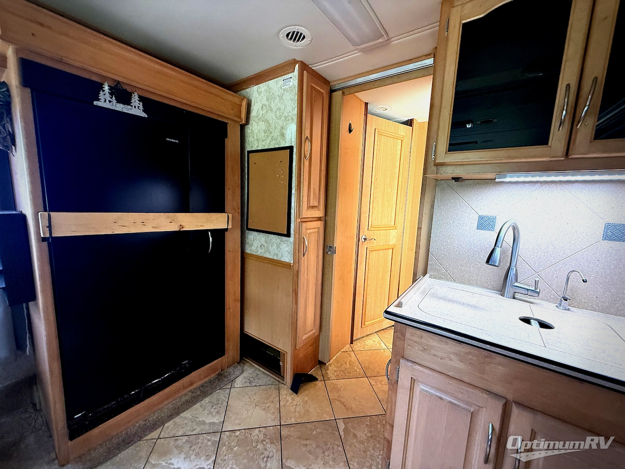 2006 National RV Tradewinds 40E Photo 19