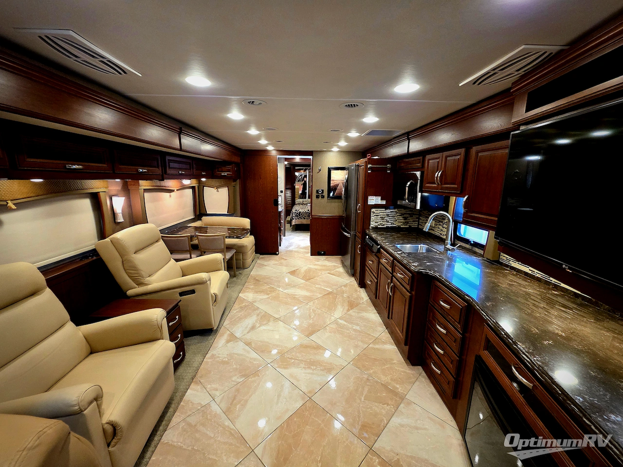 2016 Forest River Berkshire XL 40A Photo 3