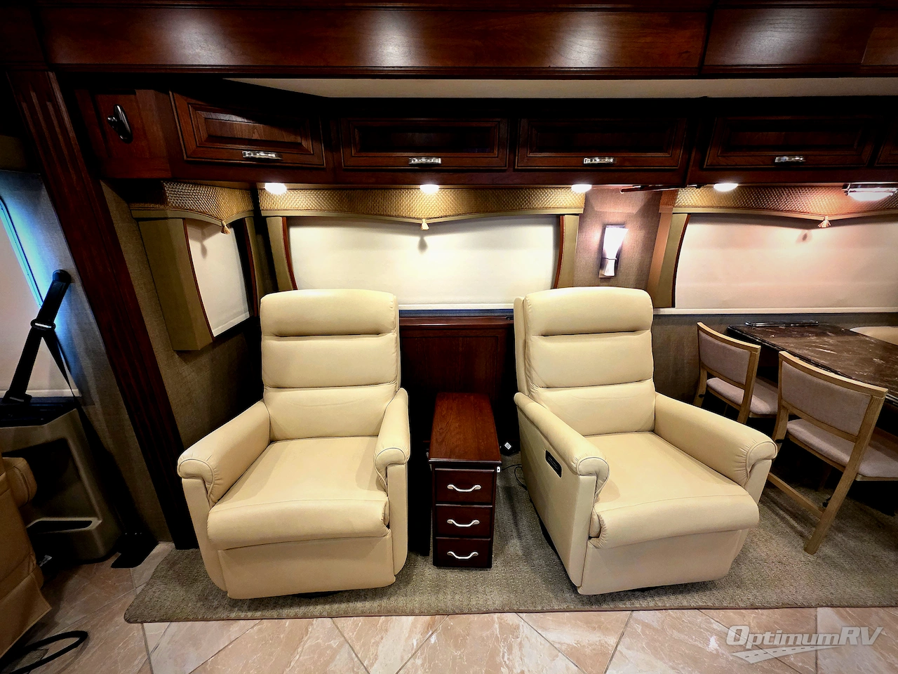 2016 Forest River Berkshire XL 40A Photo 5