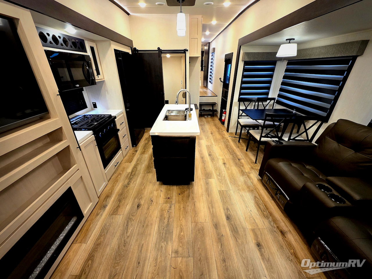 2025 Forest River Sabre 36FLX Photo 3