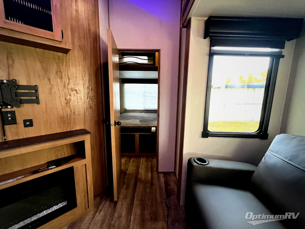 2023 Forest River Cherokee Arctic Wolf Suite 3770 Photo 13