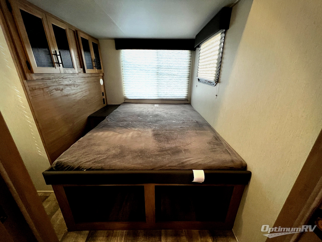 2023 Forest River Cherokee Arctic Wolf Suite 3770 Photo 14