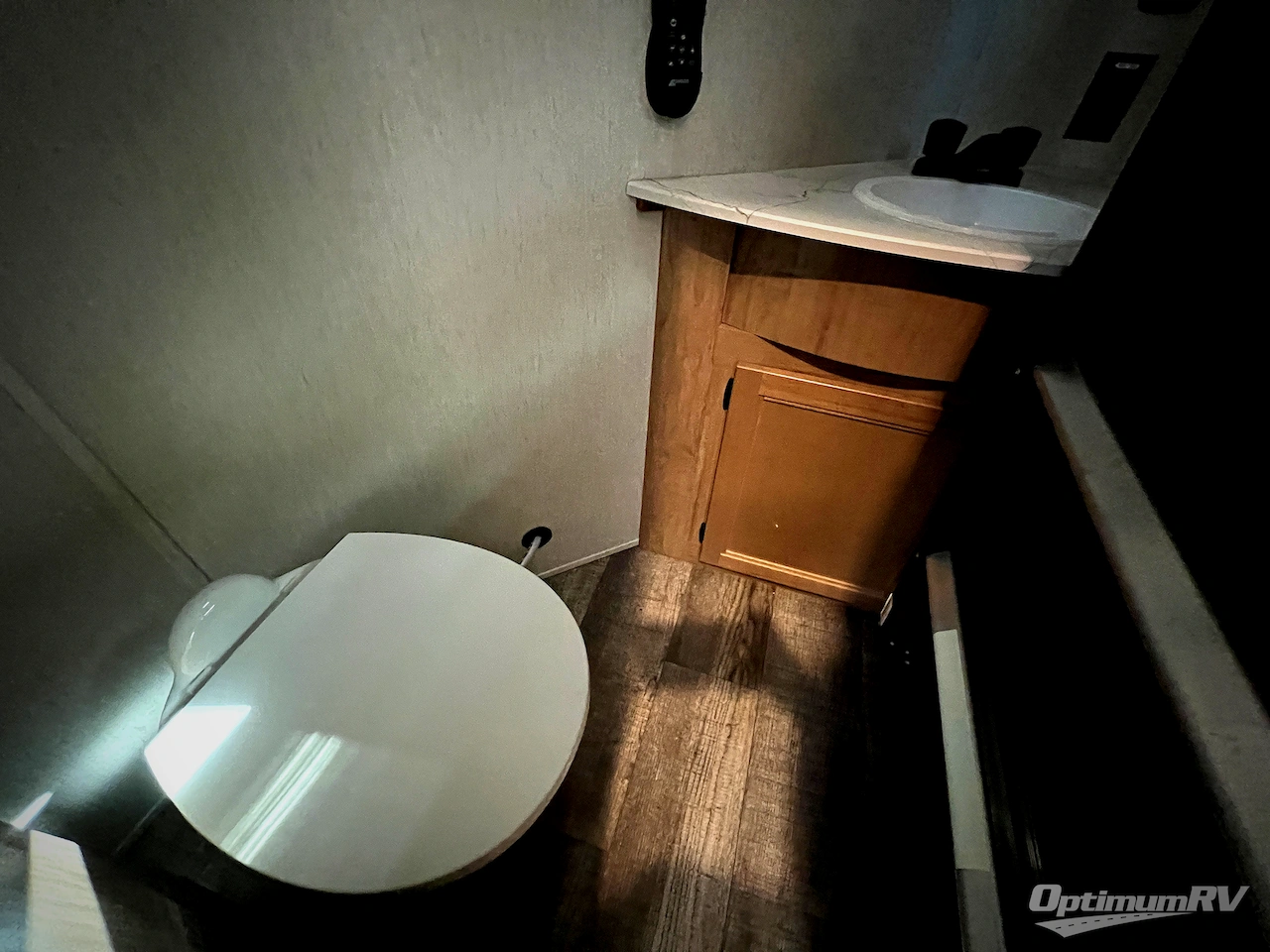 2023 Forest River Cherokee Arctic Wolf Suite 3770 Photo 16