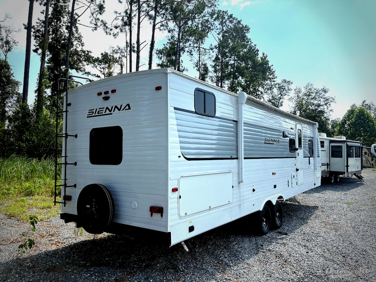 2025 Venture Sienna SA281VQB Photo 2