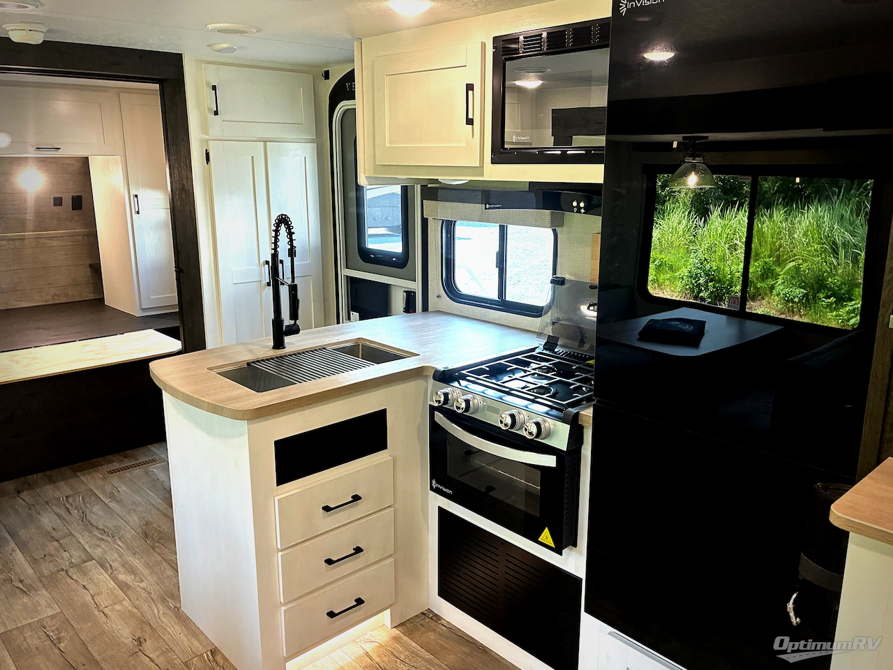 2025 Venture Sienna SA281VQB Photo 8