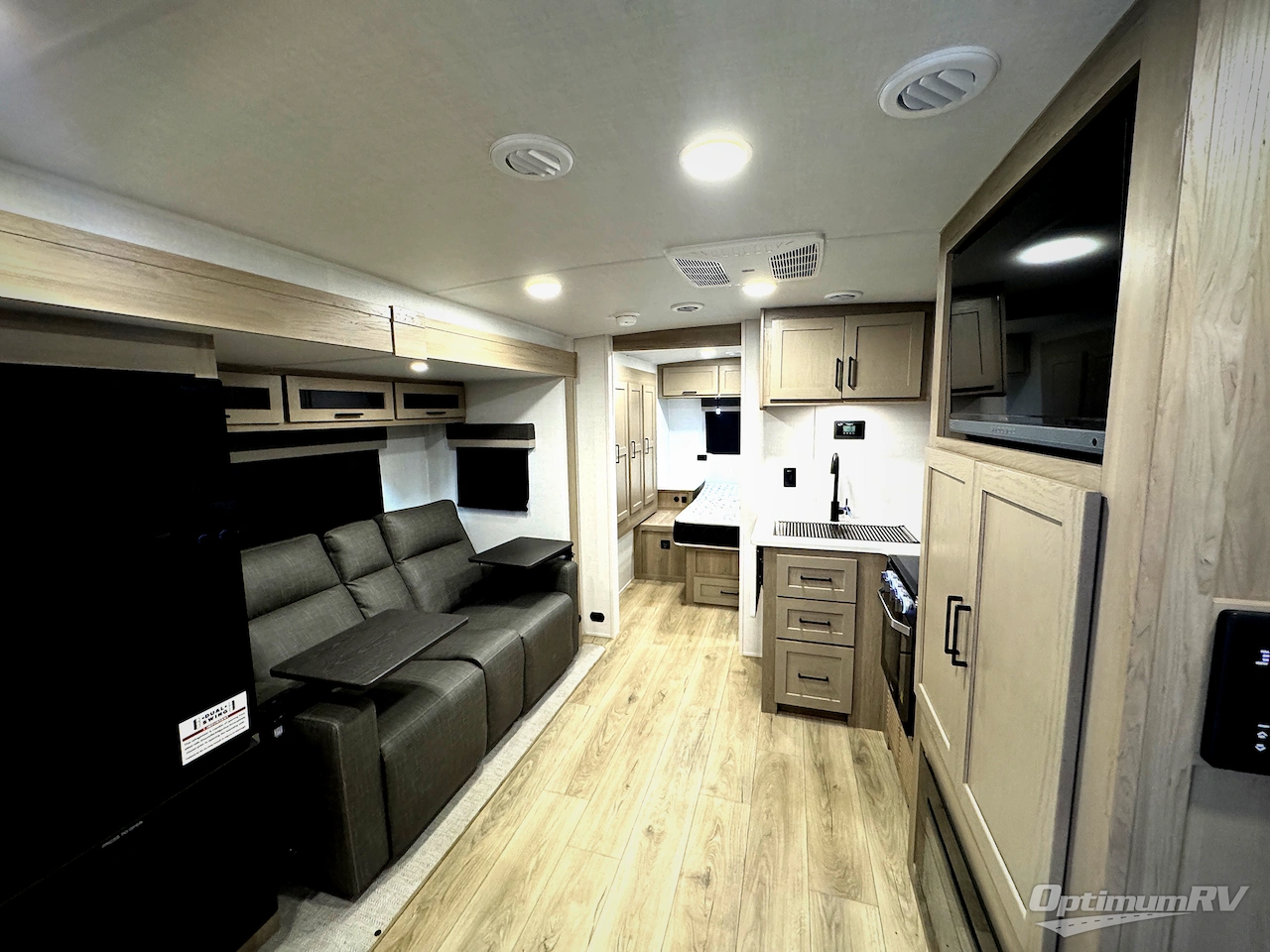 2025 Forest River Rockwood Mini Lite 2511S Photo 3