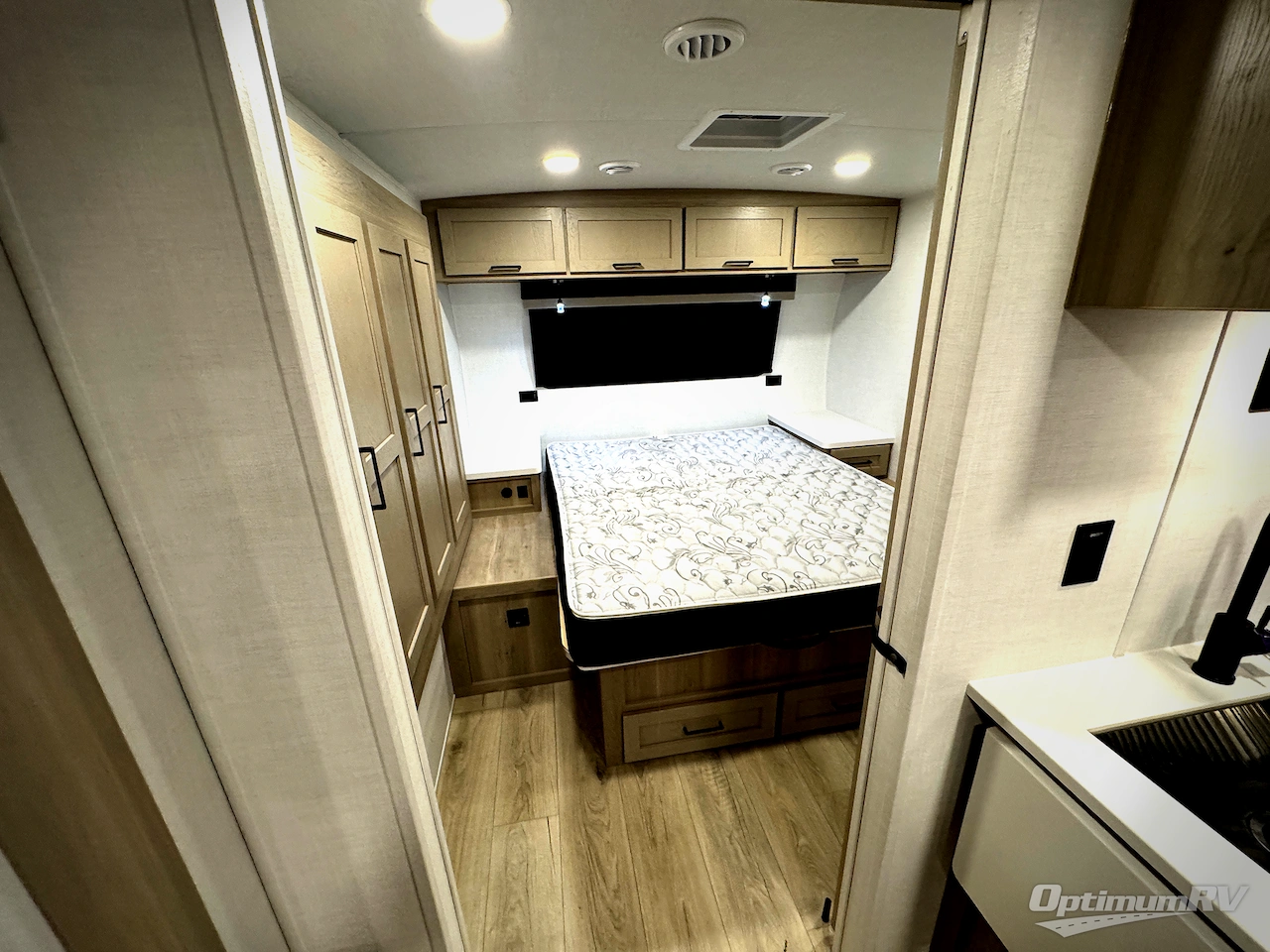 2025 Forest River Rockwood Mini Lite 2511S Photo 20