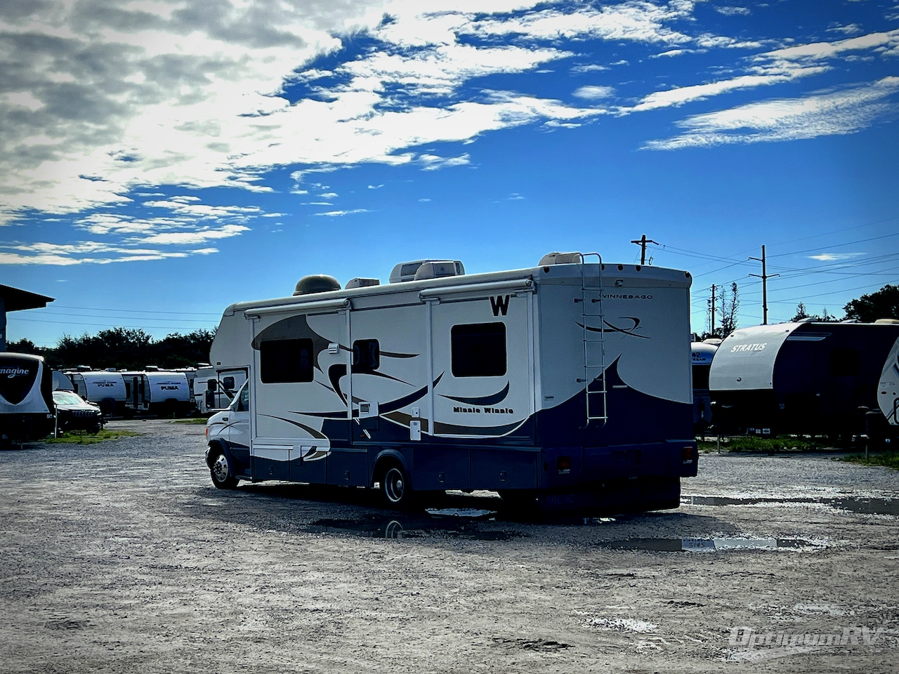 2005 Winnebago Minnie Winnie 30V Photo 3
