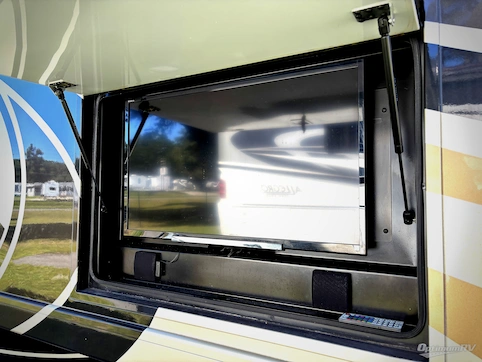 2014 Thor Tuscany XTE 34ST RV Photo 4