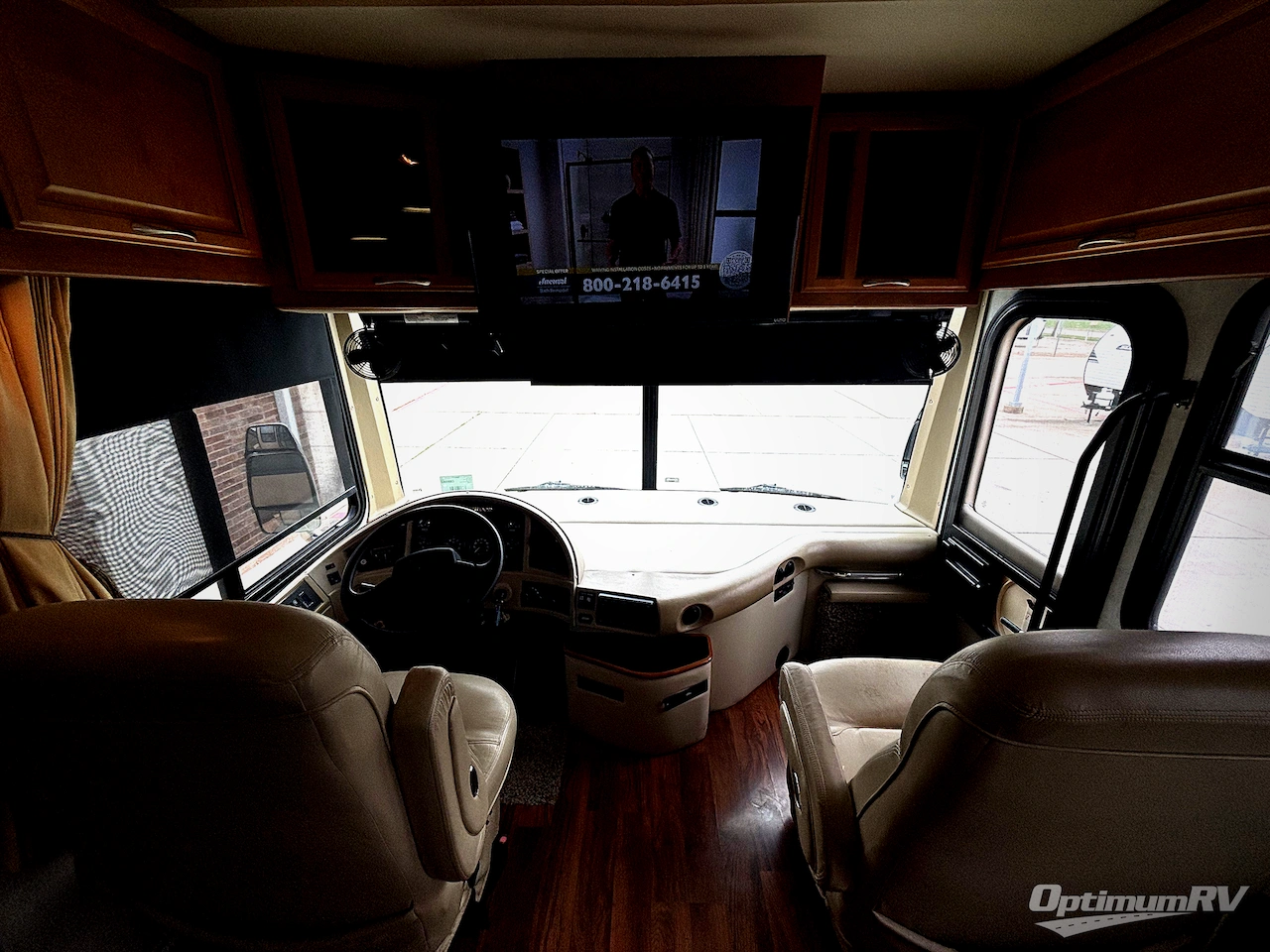 2006 Fleetwood Discovery 39V Photo 16