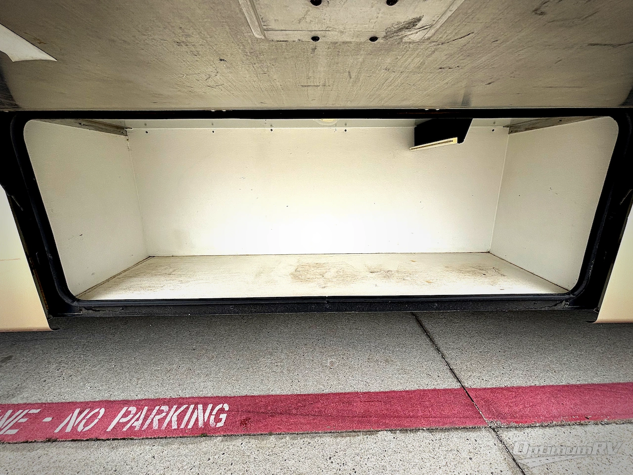 2006 Fleetwood Discovery 39V Photo 22