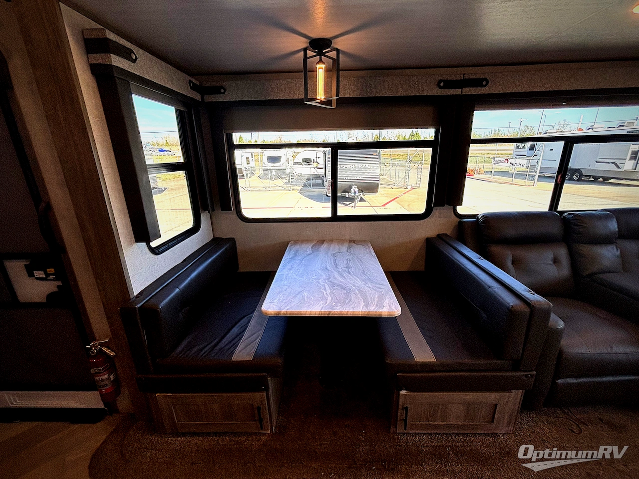 2021 Forest River Wildwood Heritage Glen 369BL Photo 11