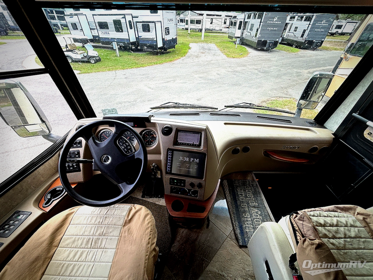 2016 Winnebago Journey 38P Photo 8