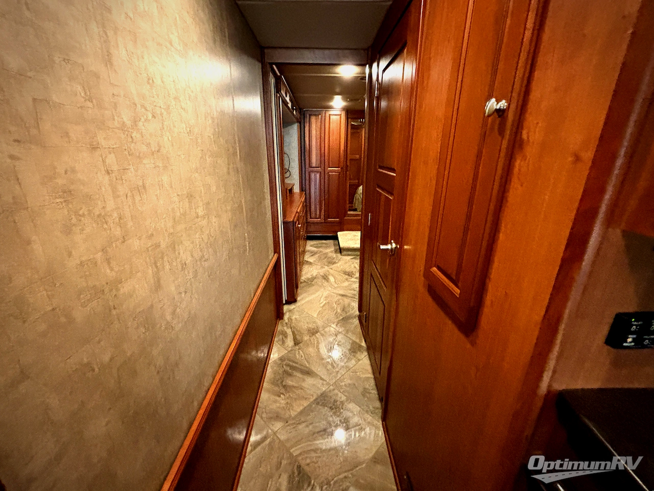 2016 Winnebago Journey 38P Photo 14