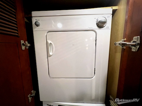 2017 Newmar Ventana LE 4037 RV Photo 4