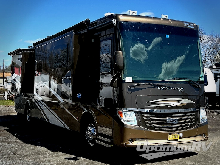 2017 Newmar Ventana LE 4037 RV Photo 1