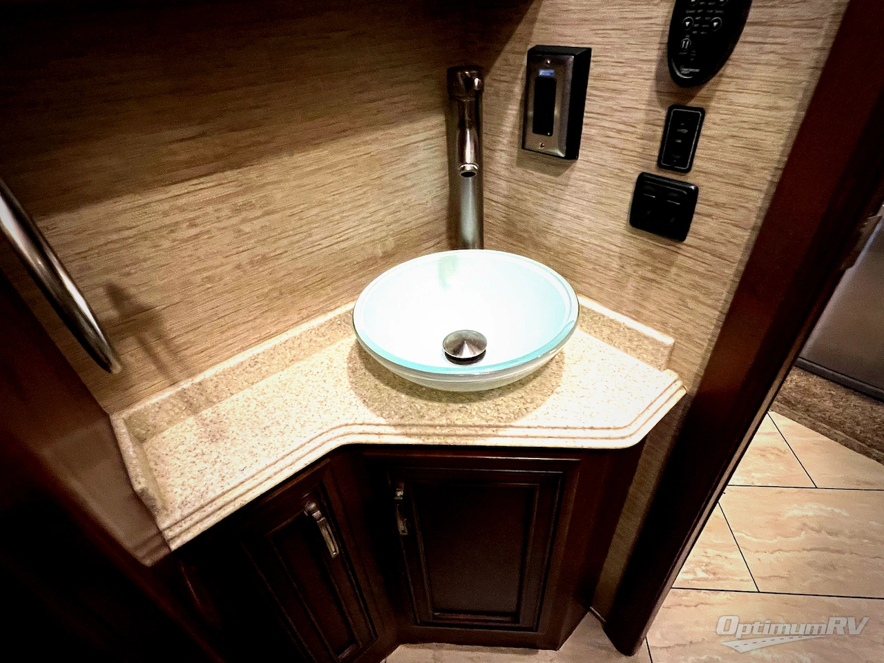 2017 Newmar Ventana LE 4037 Photo 39