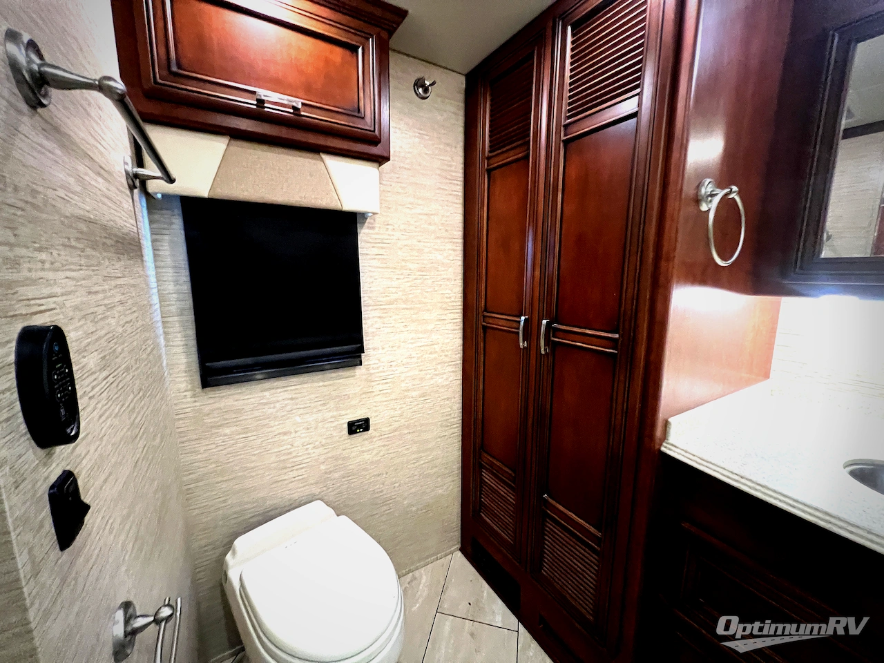 2017 Newmar Ventana LE 4037 Photo 49