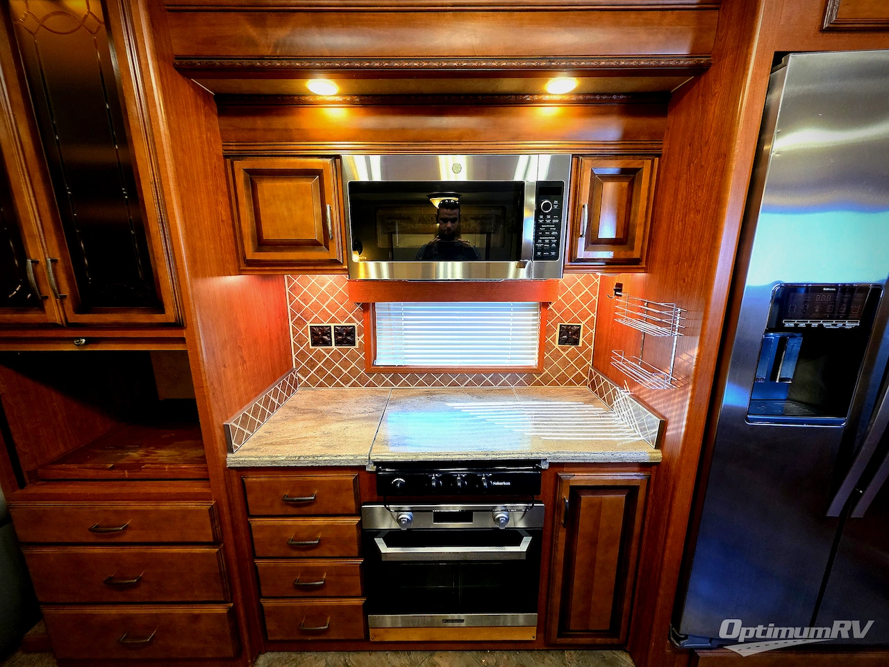 2014 DRV Luxury Suites Mobile Suites 38SKSB3 Photo 12