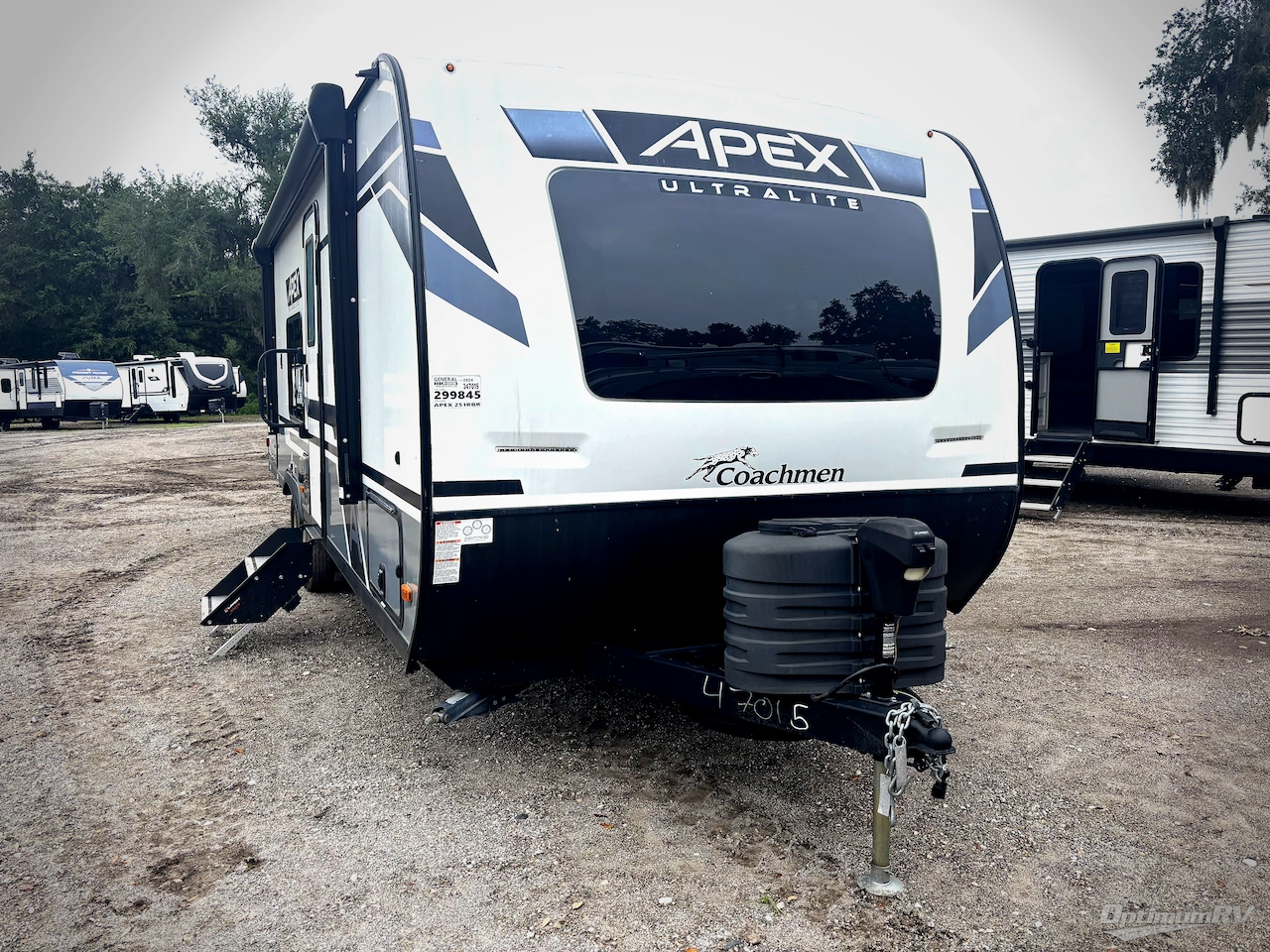 2024 Coachmen Apex Ultra-Lite 251RBK Photo 1