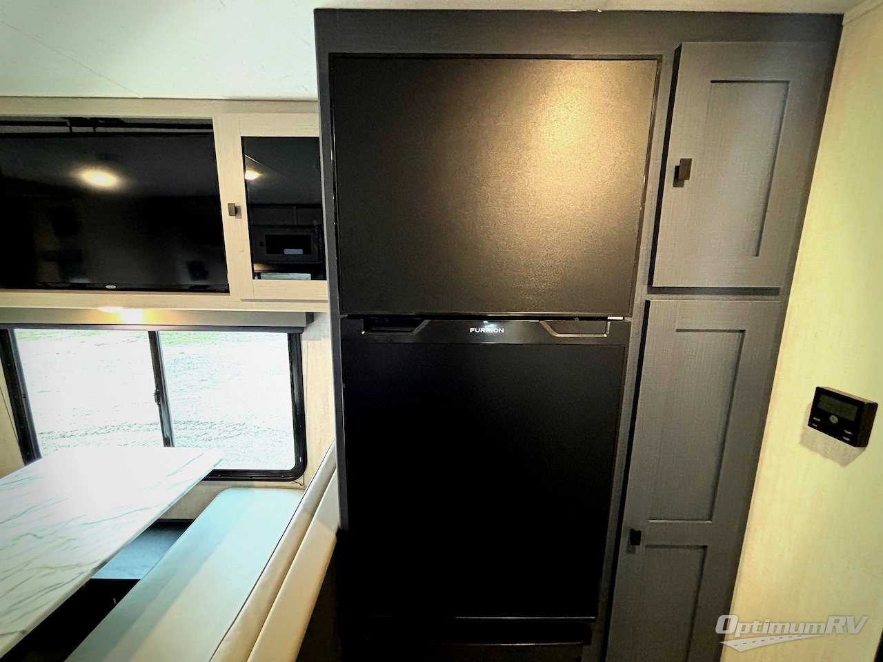 2024 Coachmen Apex Ultra-Lite 251RBK Photo 13