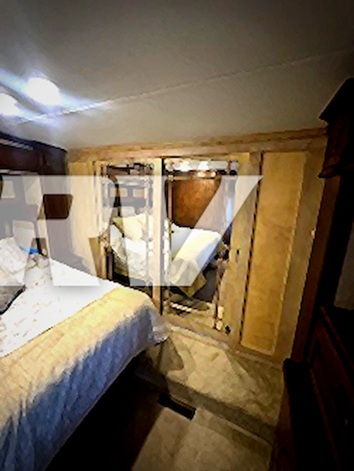 2014 DRV Luxury Suites Mobile Suites Estates 38RSSA Photo 15