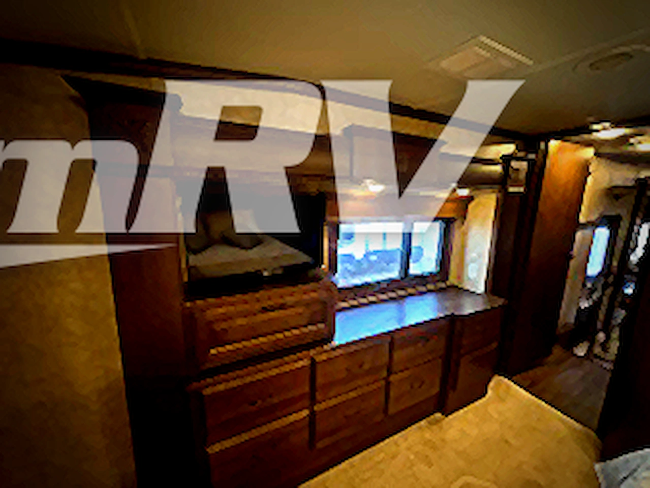 2014 DRV Luxury Suites Mobile Suites Estates 38RSSA Photo 17