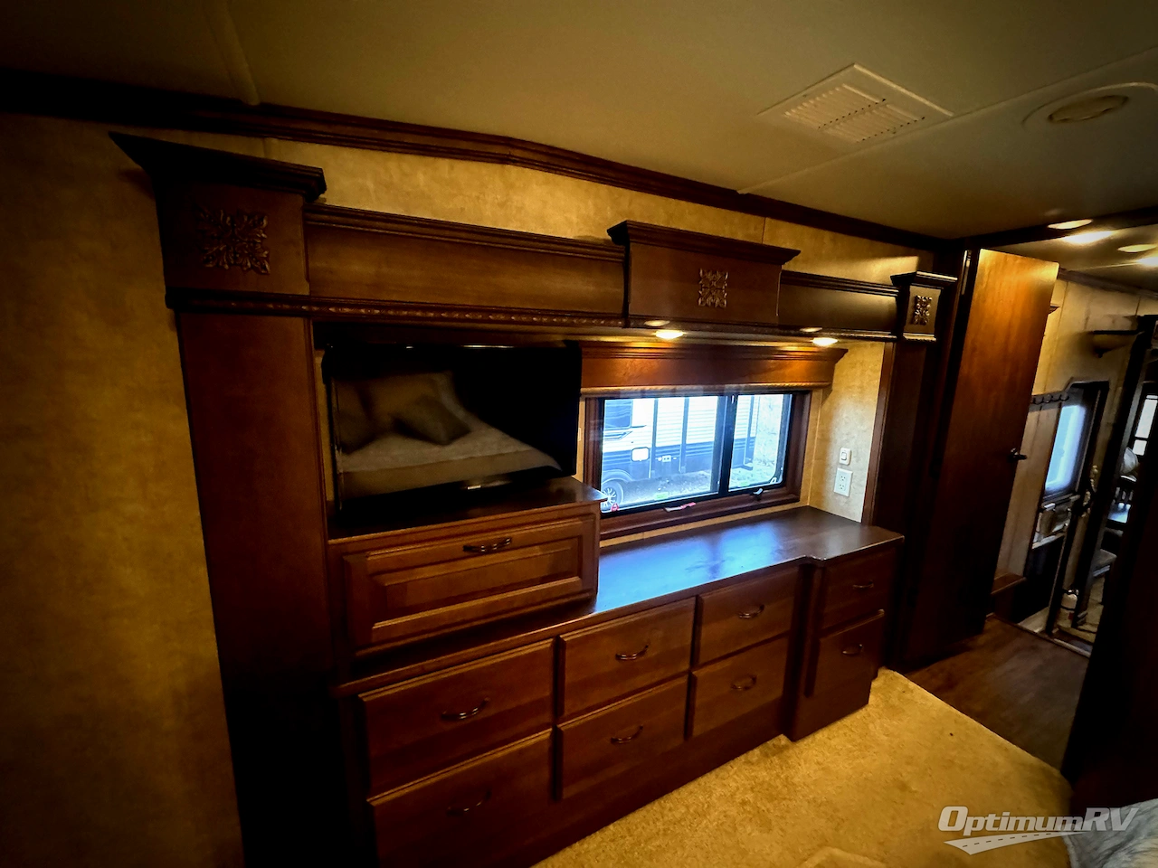 2014 DRV Luxury Suites Mobile Suites Estates 38RSSA Photo 18